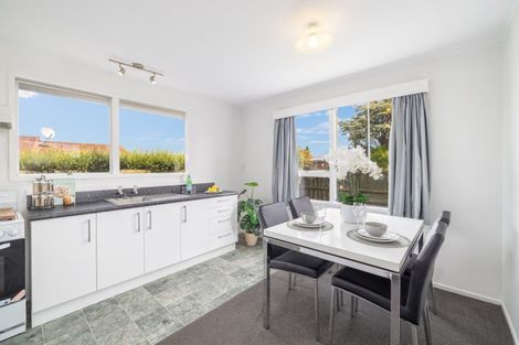 Photo of property in 1/180a Grimseys Road, Redwood, Christchurch, 8051