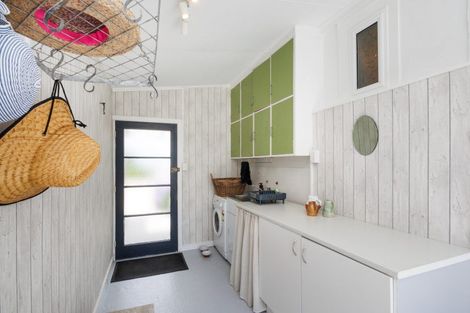 Photo of property in 6 Griffins Road, Marton, 4788