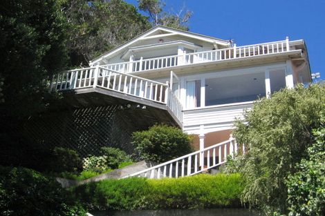 Photo of property in 1/1 Wilkinson Street, Oriental Bay, Wellington, 6011