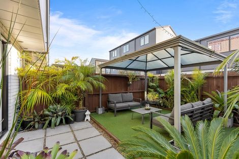 Photo of property in 50 Ivy Nola Way, Henderson, Auckland, 0612