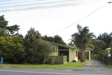 Photo of property in 100 Fred Taylor Drive, Westgate, Auckland, 0814
