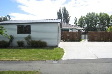 Photo of property in 11a Canberra Place, Redwood, Christchurch, 8051