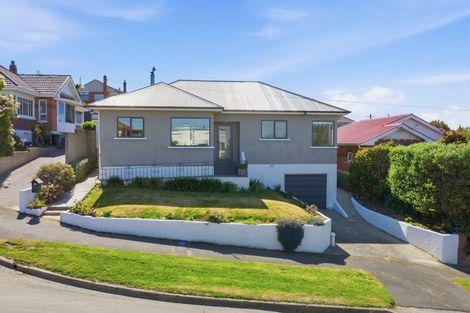 Photo of property in 76 Middleton Road, Kew, Dunedin, 9012