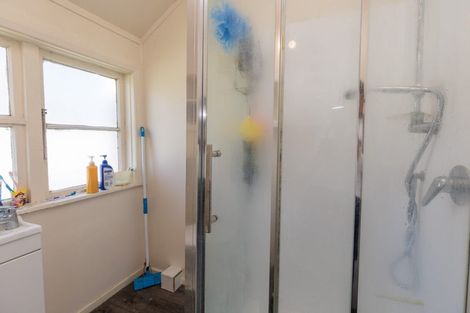 Photo of property in 4/87 Cambridge Terrace, Waterloo, Lower Hutt, 5011