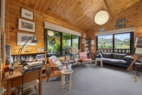 Photo of property in 35 Merlincote Crescent, Governors Bay, 8971