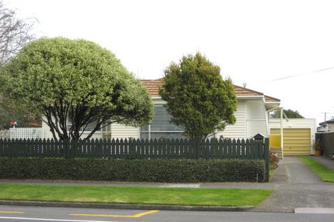 Photo of property in 258 Mangorei Road, Merrilands, New Plymouth, 4312