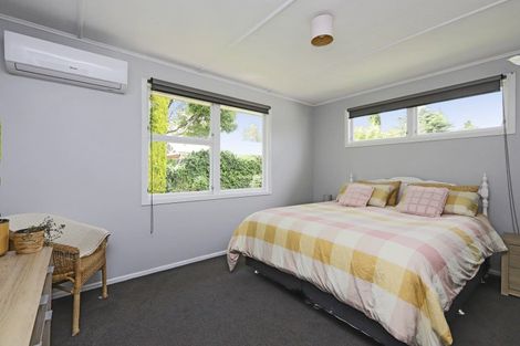 Photo of property in 12 Mangarau Crescent, Havelock North, 4130