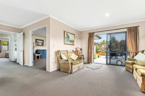 Photo of property in 14 Teviotview Place, Amberley, 7410