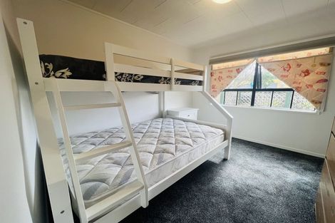 Photo of property in 391 Roscommon Road, Clendon Park, Auckland, 2103