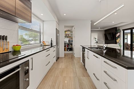 Photo of property in 5 Bronco Drive, Aidanfield, Christchurch, 8025