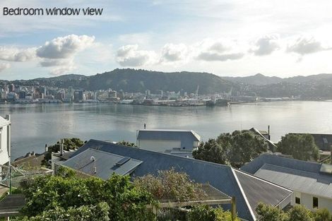 Photo of property in 4/2 Grafton Road, Roseneath, Wellington, 6011