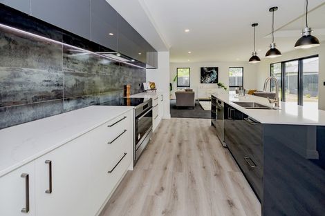 Photo of property in 15 Whitburn Avenue, Halswell, Christchurch, 8025