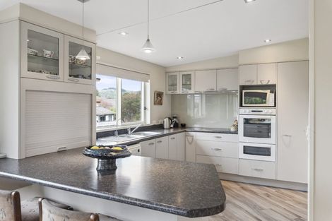 Photo of property in 325 Rosetta Road, Raumati Beach, Paraparaumu, 5032