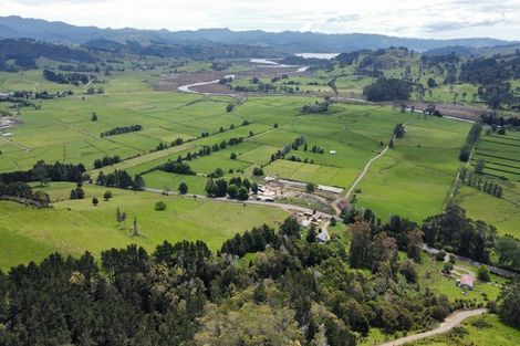 Photo of property in 1579 Tairua Whitianga Road, Whenuakite, Whitianga, 3591