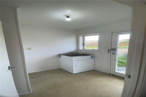 Photo of property in 2/3 Kita Road, Manurewa, Auckland, 2102