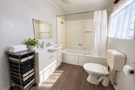 Photo of property in 26 Hakanoa Street, Huntly, 3700