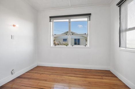 Photo of property in 9 Raroa Road, Paeroa, 3600