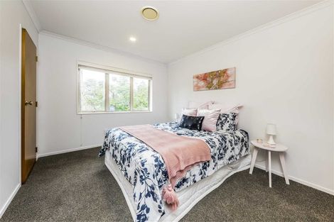 Photo of property in 55 The Glade South, Pukekohe, 2120