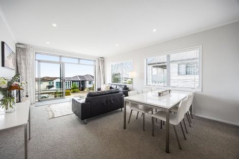 Photo of property in 74 Caldera Drive, Long Bay, Auckland, 0630