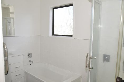 Photo of property in 1/11 Askew Place, Farm Cove, Auckland, 2012