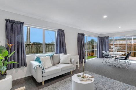 Photo of property in 13 Pohutukawa Grove, Titahi Bay, Porirua, 5022