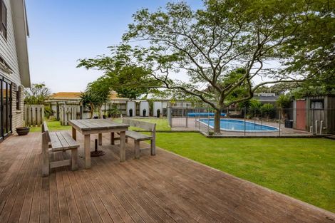 Photo of property in 77a Dixon Avenue, Hawera, 4610