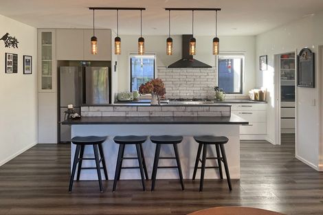 Photo of property in 30b Redwood Crescent, Hurdon, New Plymouth, 4310