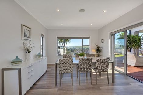 Photo of property in 72 Endeavour Drive, Whitby, Porirua, 5024