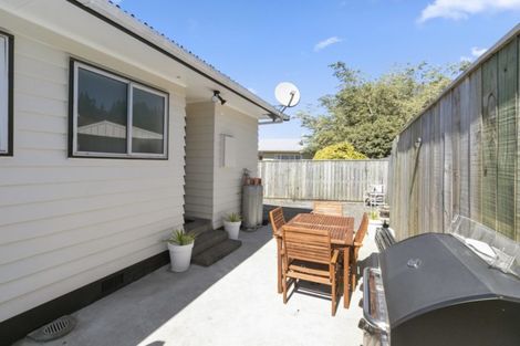 Photo of property in 319a Wellington Road, Wainuiomata, Lower Hutt, 5014