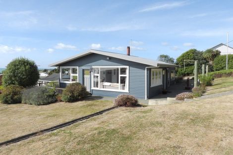 Photo of property in 1 Spiers Street, Kakanui, Oamaru, 9495
