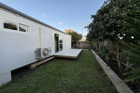 Photo of property in 7 Ross Grove, Paraparaumu, 5032