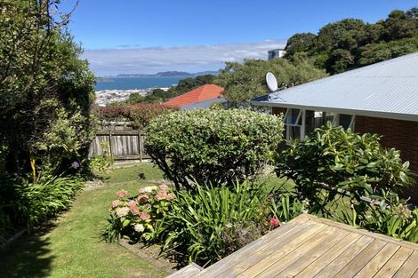 Photo of property in 62 Dowse Drive, Maungaraki, Lower Hutt, 5010