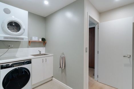 Photo of property in 2 Jacks Point Rise, Jacks Point, Queenstown, 9371