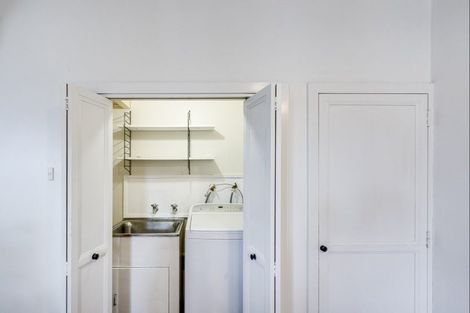 Photo of property in 504 Market Street South, Hastings, 4122