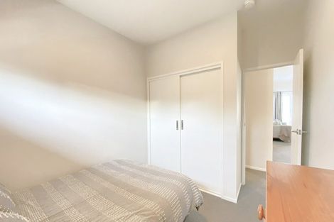 Photo of property in 13 Whakarato Way, Takanini, 2112