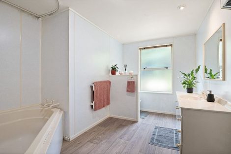 Photo of property in 71 Grosvenor Street, Kensington, Dunedin, 9011