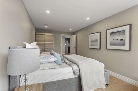 Photo of property in 50 Rawene Road, Birkenhead, Auckland, 0626