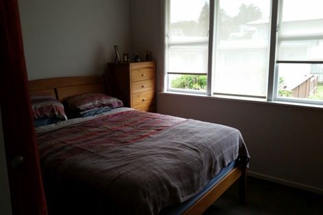 Photo of property in 4/42 Felton Mathew Avenue, Saint Johns, Auckland, 1072