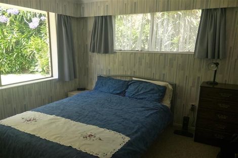 Photo of property in 234 Heta Road, Merrilands, New Plymouth, 4312