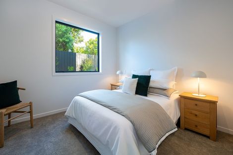 Photo of property in 27a Beechwood Road, Rothesay Bay, Auckland, 0630