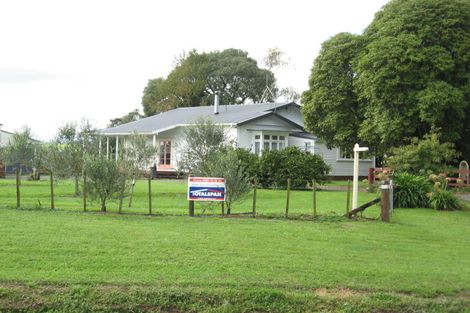 Photo of property in 34 State Highway 27, Tirau, 3410