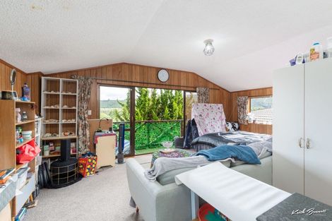 Photo of property in 27 Plateau Road, Te Marua, Upper Hutt, 5018