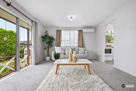 Photo of property in 38b Palmer Crescent, Silverstream, Upper Hutt, 5019