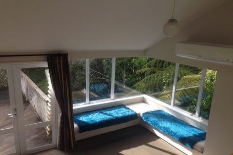 Photo of property in 154 Chelsea View Drive, Chatswood, Auckland, 0626