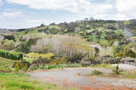 Photo of property in 29 Brick Bay Drive, Sandspit, Warkworth, 0982