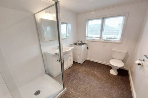 Photo of property in 42 Hillcrest Road, Hillcrest, Hamilton, 3216