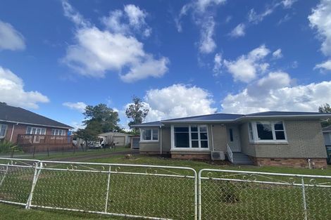 Photo of property in 20a Nile Road, Kelston, Auckland, 0602