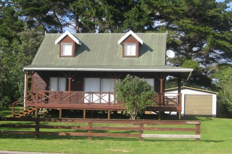 Photo of property in 255 Kenwood Drive, Matarangi, Whitianga, 3592