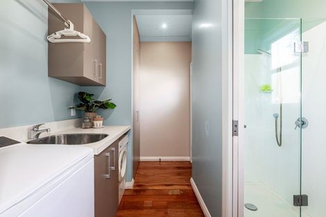 Photo of property in 20 Tuatoru Street, Eastbourne, Lower Hutt, 5013