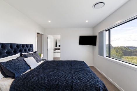 Photo of property in 3 Lealands Lane, Aokautere, Palmerston North, 4471